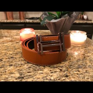 H au Carre belt buckle & Reversible leather strap